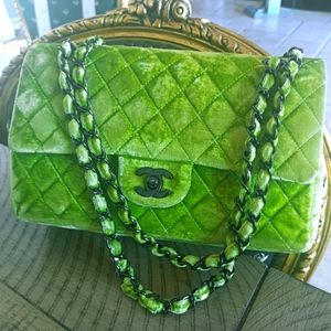 SOLD‼️ Chanel Authentic Classic Flap Bag